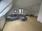 Wohn-u. Esszimmer - Helle 2-Zimmer-Wohnung im ruhigen Zweifamilienhaus!