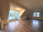 Blick auf den Balkon - Schöne Dachgeschosswohnung mit ausgebautem Spitzboden und Balkon in Falkenburg!