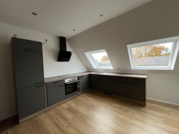 Dachgeschosswohnung über zwei Ebenen in Ortsrandlage von Hude!, 27798 Hude (Oldenburg), Dachgeschosswohnung