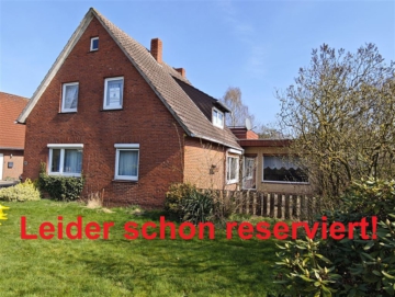RESERVIERT durch DEGEN+SIEMERS!! Berne-Ranzenbüttel: Einfamilienhaus mit Modernisierungsbedarf und großem Grundstück!, 27804 Berne, Einfamilienhaus