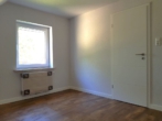 Zimmer 3 - Hude-Nord: Kleines Einfamilienhaus mit Garten und Garage!