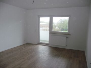 Renovierte 3-Zimmer-Wohnung mit Balkon in Delmenhorst!, 27753 Delmenhorst, Etagenwohnung
