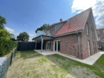 Blick auf die Terrasse/Balkon - Hude-Nord: Moderne Erdgeschosswohnung mit Terrasse!