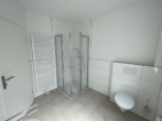 Bad - Hude-Nord: Moderne Erdgeschosswohnung mit Terrasse!