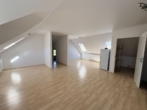 Offener Wohn-und Essbereich - Wüsting: 3-Zimmer-Obergeschosswohnung in ländlicher Lage mit Terrasse und Garage!