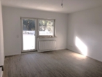 Wohnzimmer - Schöne 2-Zimmer-Wohnung mit Balkon in Delmenhorst!