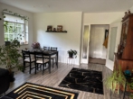 Wohnzimmer - Erdgeschosswohnung mit Terrasse und Garten in Hude-Süd!