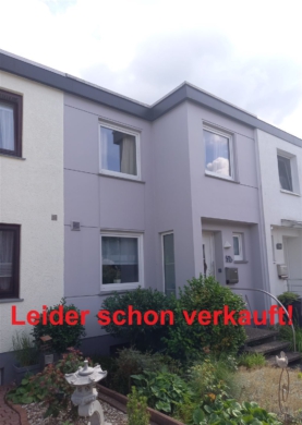 VERKAUFT durch DEGEN+SIEMERS!! Reihenhaus mit Garage und Garten!, 27751 Delmenhorst, Reihenmittelhaus